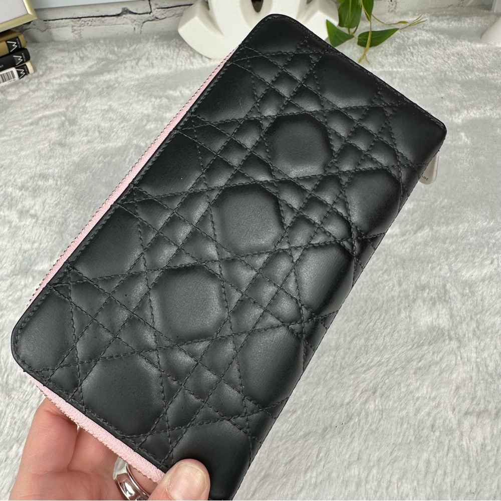 Dior Patent Leather Cannage Zippy Wallet in Matte Black! Great gift idea. CUTE! - Picture 4 of 16